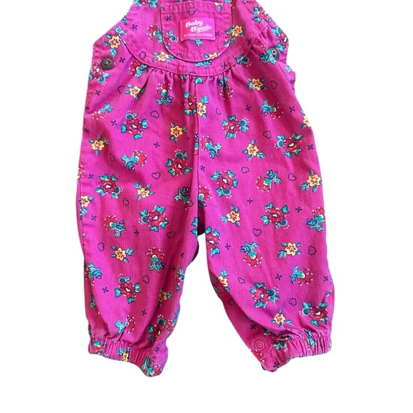 Vintage 90s OshKosh B'Gosh Vestbak Pink Flower & Heart Print Overalls Size 6/9mo - Picture 5 of 10